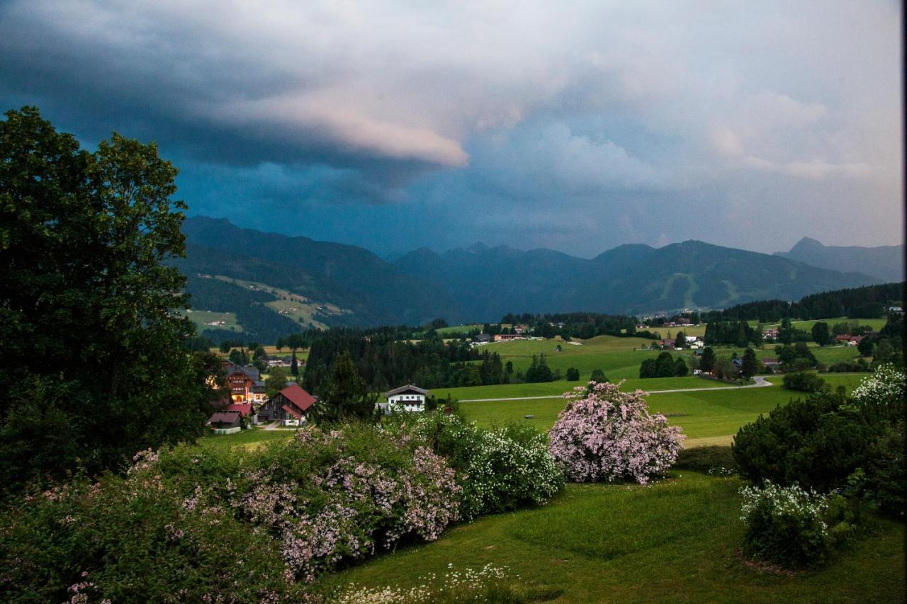 Landhaus Lamm รัมเซา อัม ดาคชไตน์ ภายนอก รูปภาพ